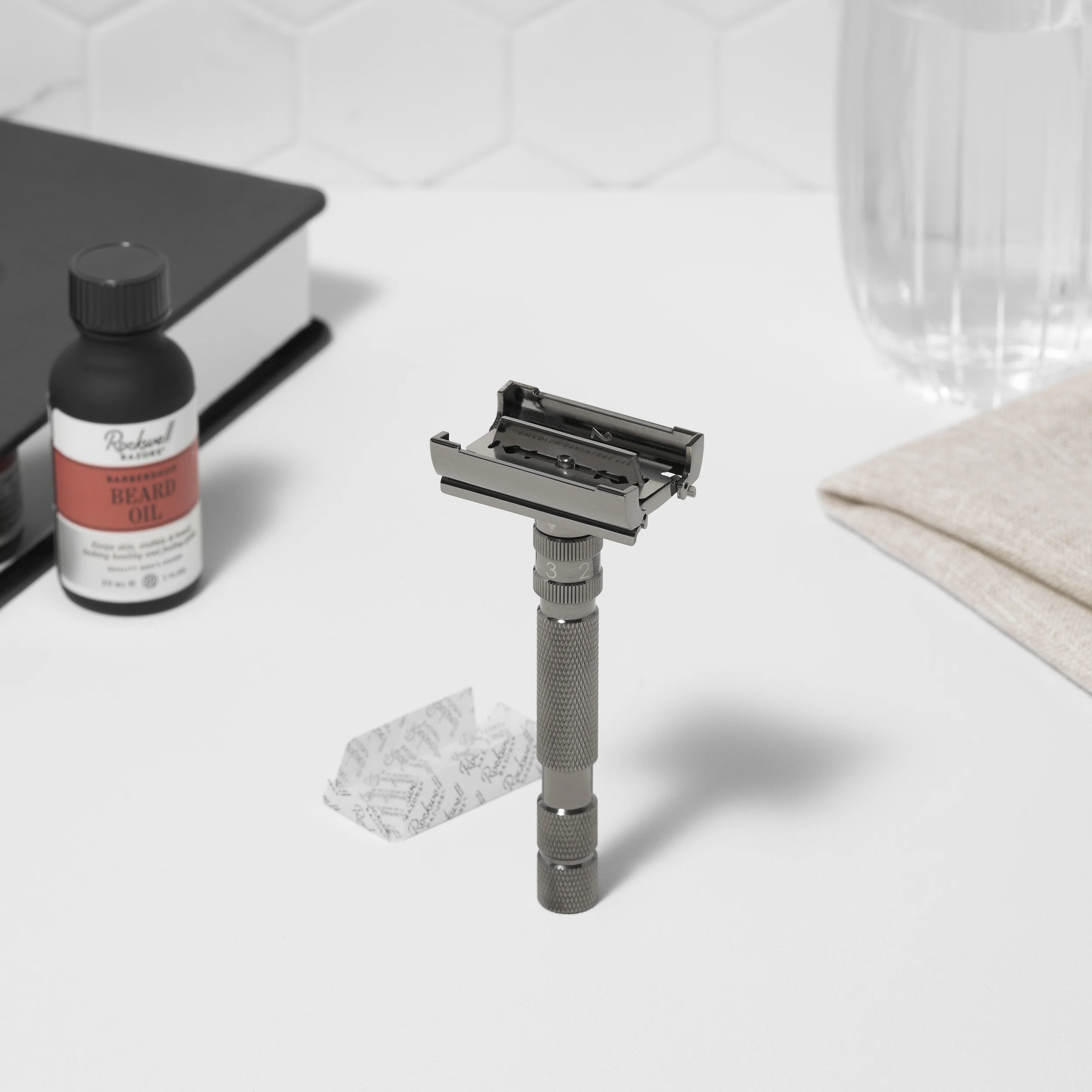 Rockwell T2 Dial Adjustable Chrome Series Safety Razor - Image 13